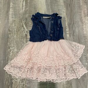 Adorable Calvin Klein dress - girls size 4